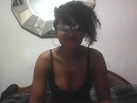 salveny online show from November 6, 12:39 pm