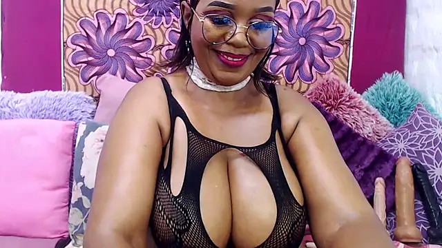 MATURExxxASS online show from February 24, 6:44 am