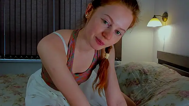 Snapshot of Fire_Luna chatting on December 26, 10:05 am Fire Luna online show from December 26, 10:05 am