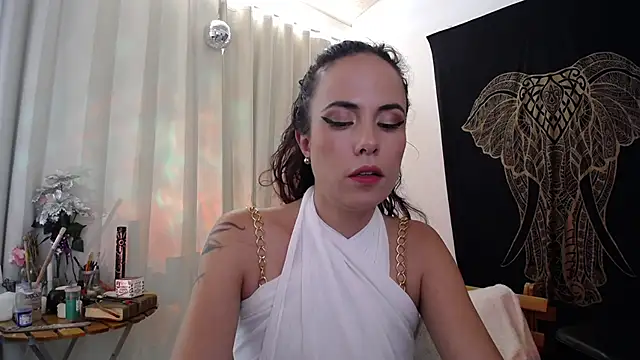 AmaRiv online show from December 11, 6:42 pm