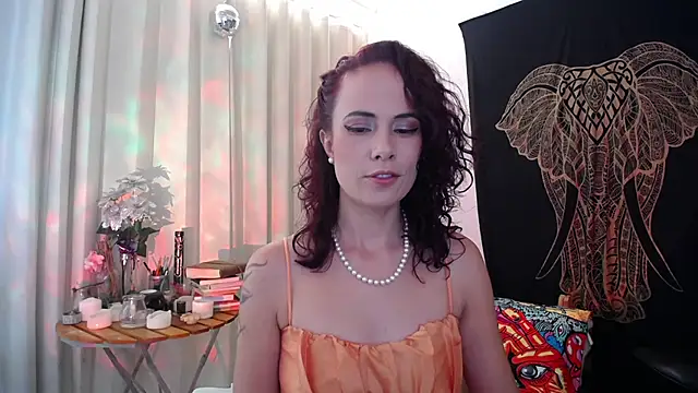 AmaRiv online show from December 31, 1:52 pm