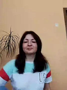 Snapshot of Kate289 chatting on February 11, 11:43 am Kate289 online show from February 11, 11:43 am