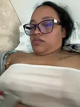 angela angels  online show from December 31, 9:28 pm