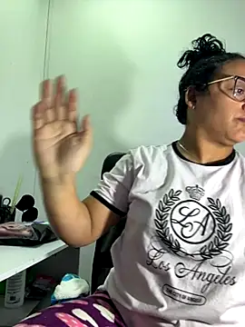 angela angels  online show from October 1, 12:05 am