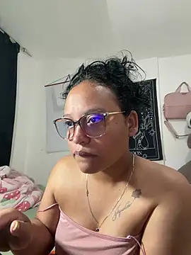 Snapshot of angela_angels_ chatting on February 28, 10:16 am angela angels online show from February 28, 10:16 am