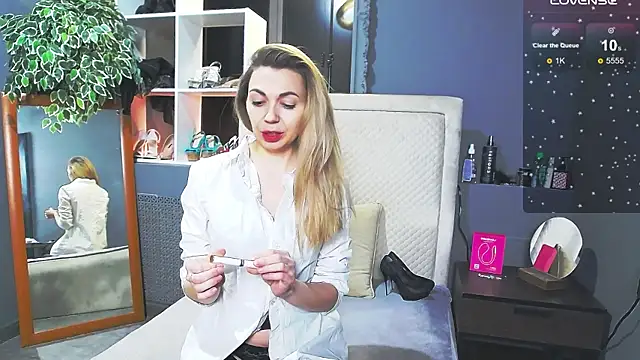 KiraNikson online show from January 18, 1:42 am