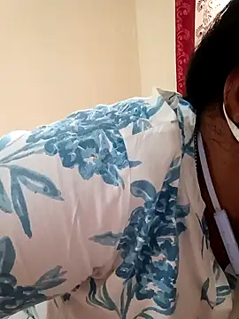 Snapshot of Pushpavathi_78 chatting on January 29, 12:13 pm Pushpavathi 78 online show from January 29, 12:13 pm