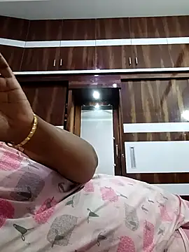 Snapshot of Pushpavathi_78 chatting on February 6, 6:56 pm Pushpavathi 78 online show from February 6, 6:56 pm