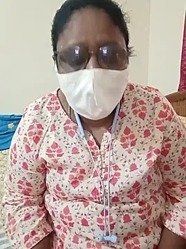 Snapshot of Pushpavathi_78 chatting on February 8, 12:28 pm Pushpavathi 78 online show from February 8, 12:28 pm