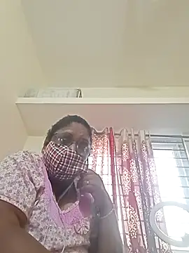 Snapshot of Pushpavathi_78 chatting on February 15, 12:33 pm Pushpavathi 78 online show from February 15, 12:33 pm