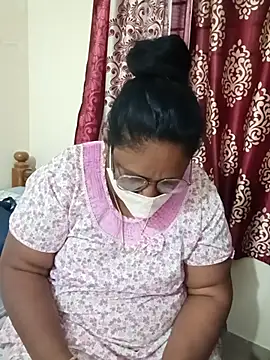 Snapshot of Pushpavathi_78 chatting on February 25, 1:06 pm Pushpavathi 78 online show from February 25, 1:06 pm
