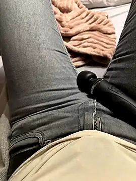 Ana-05 online show from November 27, 8:22 pm