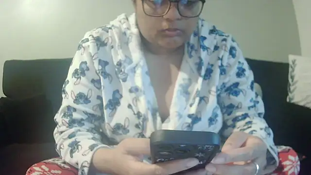 vanilla chocolate23 online show from January 12, 8:41 am