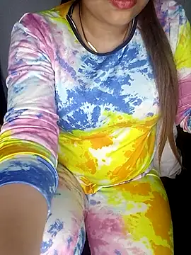 Loolly online show from March 12, 7:06 pm