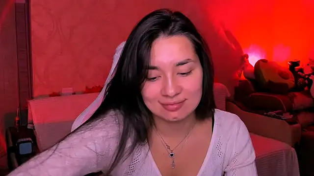 Snapshot of Swee_Alicee chatting on October 2, 6:48 pm Swee Alicee online show from October 2, 6:48 pm