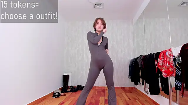 Snapshot of Hellen_coy chatting on January 30, 4:55 pm Hellen coy online show from January 30, 4:55 pm