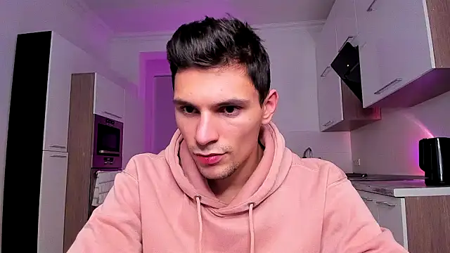 denlover1 online show from December 6, 4:14 am