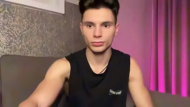 denlover1 online show from February 28, 11:56 pm