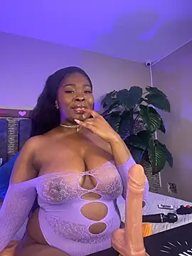 zoe 23  online show from March 26, 10:54 am