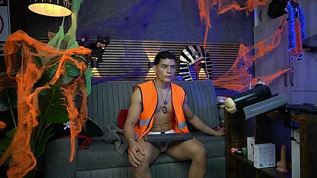  EUFRATES  online show from October 6, 6:16 pm