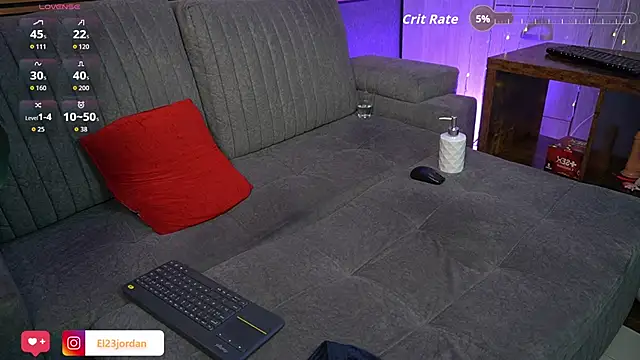 Snapshot of _EUFRATES_ chatting on March 8, 2:04 am EUFRATES online show from March 8, 2:04 am