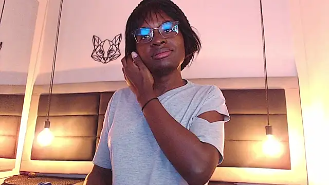 candy lovee69 online show from February 18, 7:32 pm