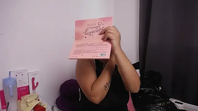 Nicol Love0 online show from February 16, 12:23 pm