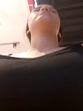 girl milk1 online show from December 10, 11:08 pm