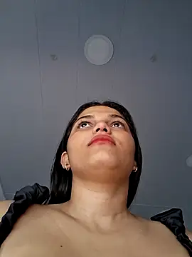 girl milk1 online show from March 5, 7:43 pm