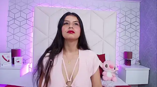 MadelineBeckert online show from March 14, 1:16 am