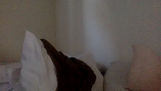 yeswewill13 online show from October 18, 6:19 pm