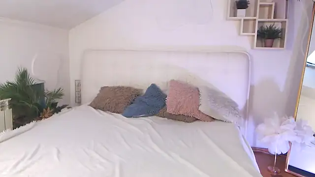 AuroraAksnesss online show from January 29, 2:00 pm