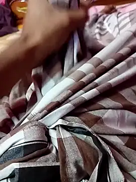 Snapshot of riyajfuckboy chatting on February 22, 11:02 am riyajfuckboy online show from February 22, 11:02 am