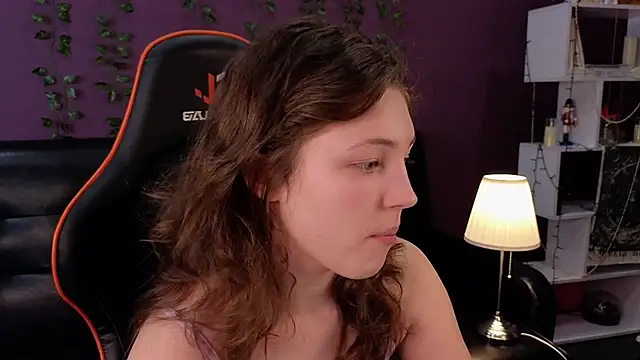 cherry lea online show from February 12, 5:16 pm