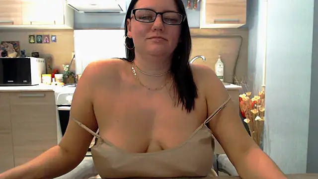 Sophy  soft online show from February 8, 6:12 pm