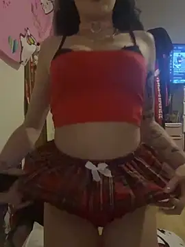 badgirllilli online show from December 3, 12:46 am