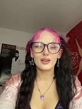 badgirllilli online show from September 29, 9:52 pm