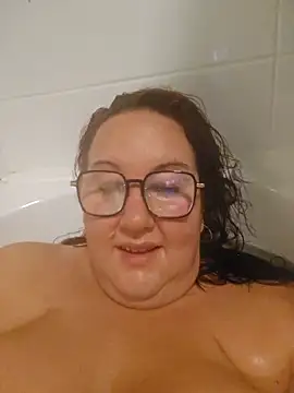 Snapshot of Bekahblows chatting on October 12, 9:14 pm Bekahblows online show from October 12, 9:14 pm