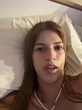 Snapshot of Nora_Vennucci chatting on July 29, 12:31 am Nora Vennucci online show from July 29, 12:31 am