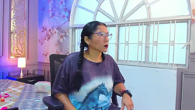 mature bigass   online show from February 5, 12:21 pm