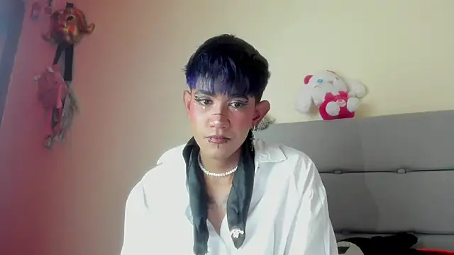 andrew uwu  online show from November 9, 11:36 pm