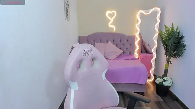 kendra tay online show from February 14, 3:11 am