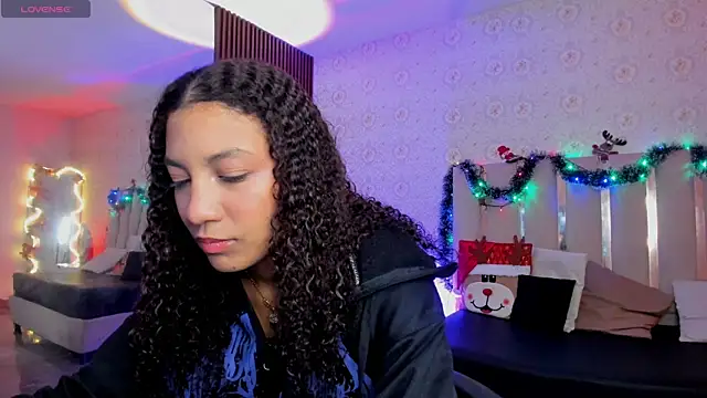 Daphnne tay online show from January 14, 3:23 am