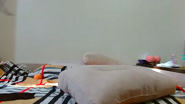 Snapshot of Brionia chatting on March 11, 7:04 am Brionia online show from March 11, 7:04 am