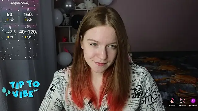 Snapshot of CassieJuice69 chatting on December 22, 5:32 pm CassieJuice69 online show from December 22, 5:32 pm