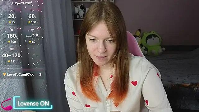 Snapshot of CassieJuice69 chatting on February 16, 9:48 pm CassieJuice69 online show from February 16, 9:48 pm