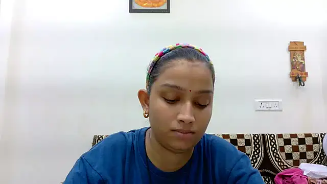 Snapshot of Aleena_Rai chatting on October 4, 6:28 pm Aleena Rai online show from October 4, 6:28 pm
