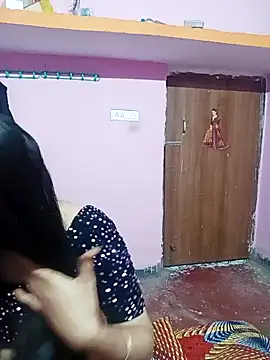 Cute-Simmi online show from December 15, 9:56 am