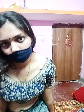 Cute-Simmi online show from December 25, 10:50 am