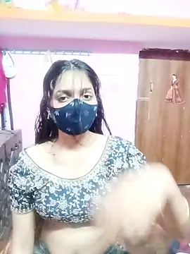 Cute-Simmi online show from January 2, 10:05 am